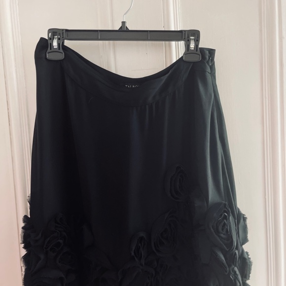 Talbots Silk Skirt W/Rosettes - Picture 2 of 7